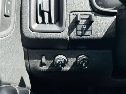 Used 2022 Chevrolet Colorado ZR2 w/ Colorado ZR2 Bison Edition AWD/4WD image 16