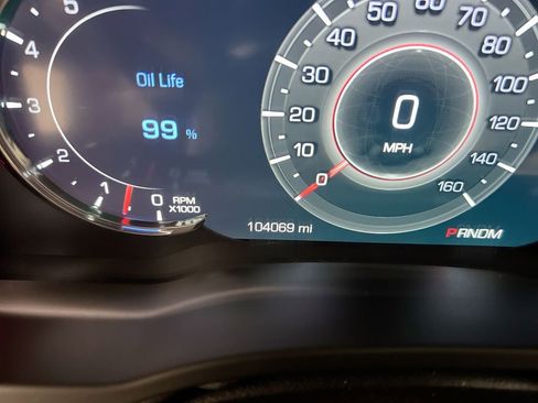 Used 2016 Cadillac Escalade Luxury image 13