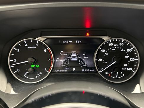 Used 2023 Nissan Rogue SV w/ SV Premium B Package image 13