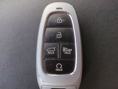 Used 2023 Hyundai Santa Fe SEL image 30