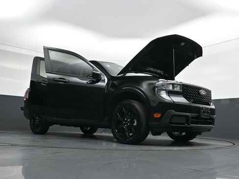Used 2025 Ford Maverick XLT w/ Black Appearance Package AWD/4WD image 54