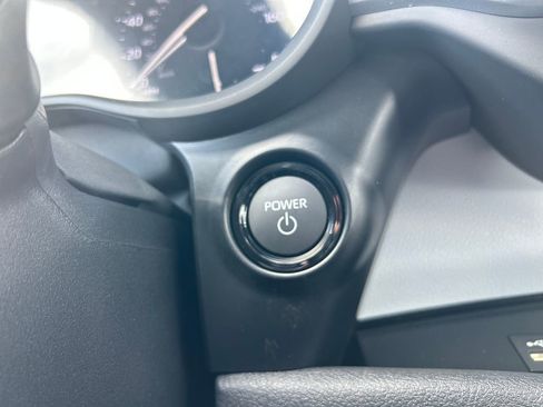 New 2026 Toyota Sienna LE image 24