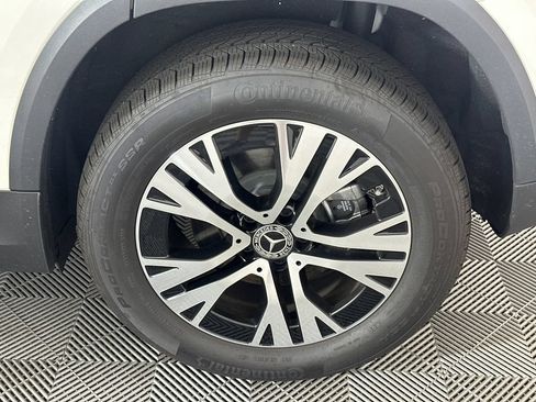 Certified 2026 Mercedes-Benz GLA 250 4MATIC image 10