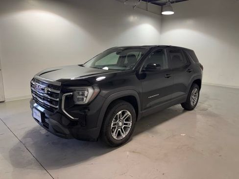 Certified 2025 GMC Terrain Elevation AWD/4WD image 3