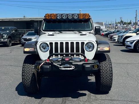 Used 2022 Jeep Wrangler Unlimited Rubicon w/ Cold Weather Group AWD/4WD image 4