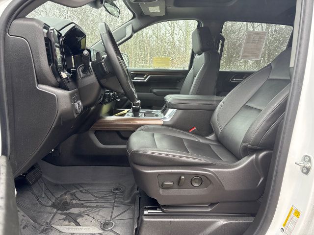 Certified 2024 Chevrolet Silverado 1500 RST AWD/4WD image 38