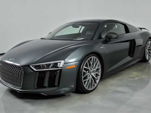 Used 2017 Audi R8 V10 plus AWD/4WD image 6