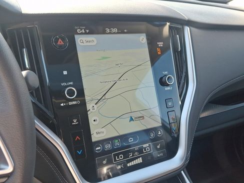 Used 2025 Subaru Outback Premium image 16