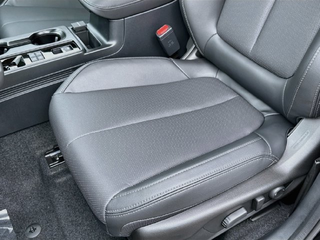 New 2026 Subaru Outback Limited XT AWD/4WD image 22