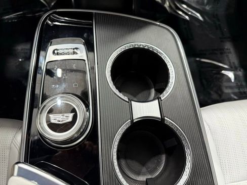 Used 2024 Cadillac Lyriq Sport image 36