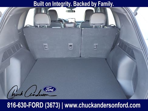 New 2026 Ford Escape ST-Line w/ Cold Weather Package AWD/4WD image 30