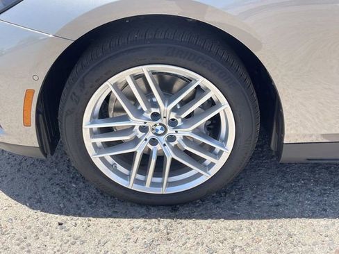 Used 2025 BMW 530i image 10