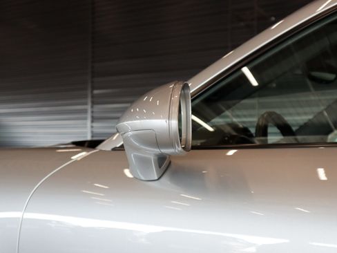 Used 2014 Porsche 911 Turbo image 27