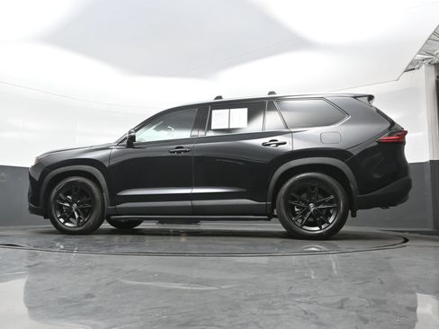 Used 2026 Toyota Grand Highlander AWD Hybrid image 32