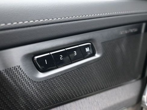 New 2026 Volvo XC90 B6 Ultra w/ Protection Package image 30