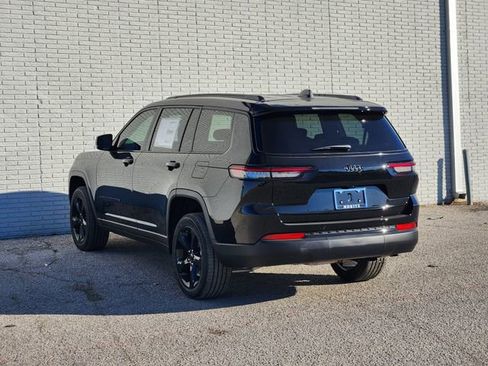 New 2025 Jeep Grand Cherokee L Altitude RWD image 3
