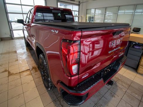 Used 2020 GMC Sierra 1500 Elevation w/ Elevation Value Package image 5