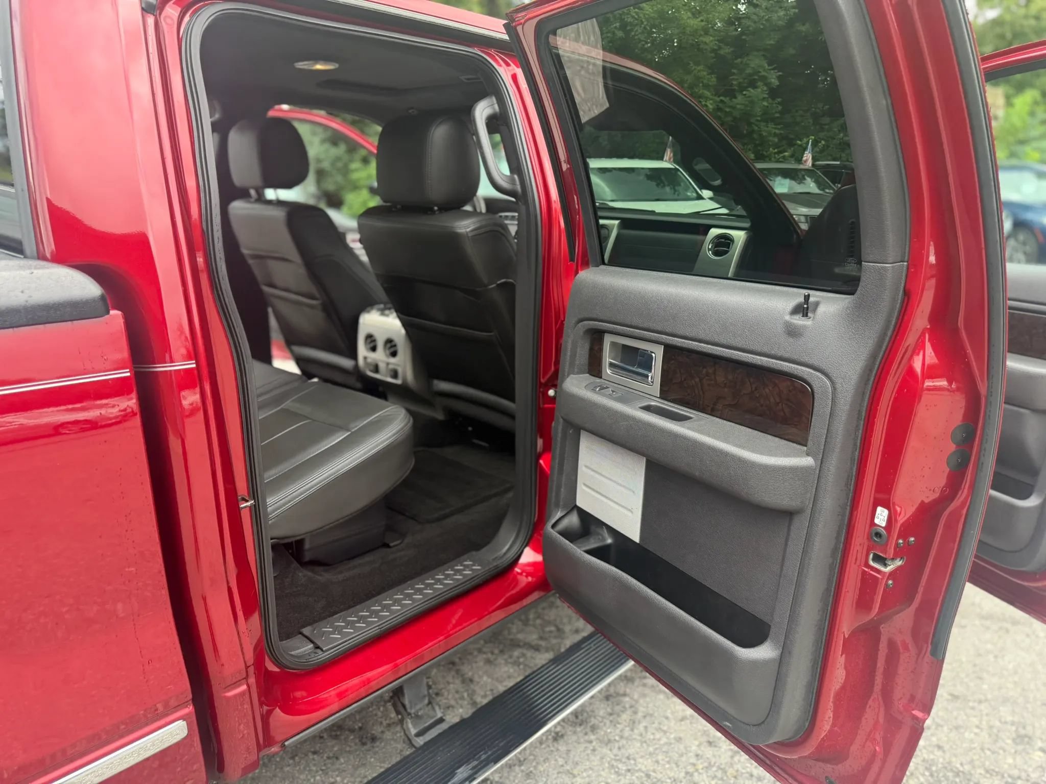 Used 2013 Ford F150 Platinum AWD/4WD image 19