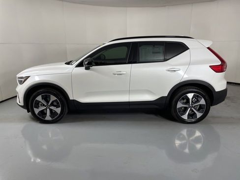 New 2026 Volvo XC40 B5 Plus w/ Protection Package Premier image 5