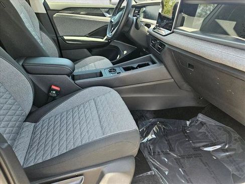 Used 2026 Volkswagen Tiguan S FWD image 19