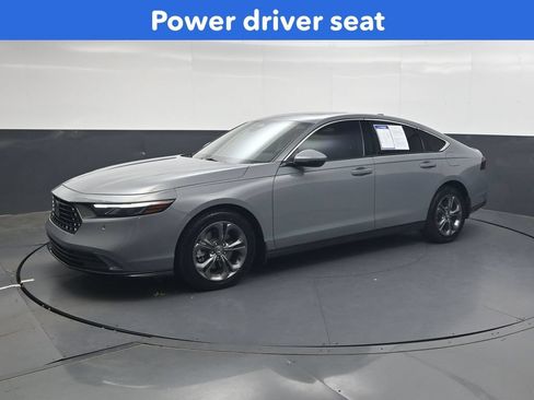 Certified 2023 Honda Accord EX-L image 4