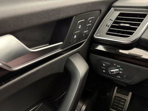 Used 2019 Audi Q5 2.0T AWD/4WD image 17