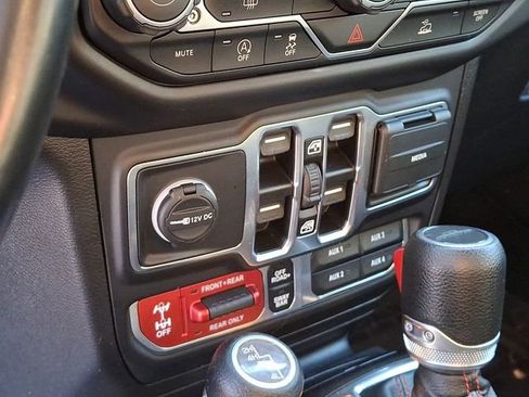 Used 2021 Jeep Gladiator Rubicon w/ LED Lighting Group image 19