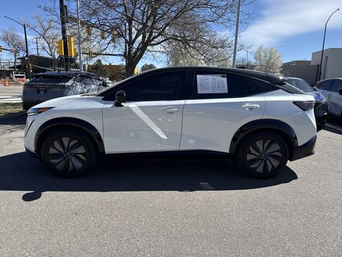 Certified 2024 Nissan Ariya AWD image 6