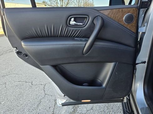 Used 2016 INFINITI QX80 Luxe w/ 22" Wheel Package image 46