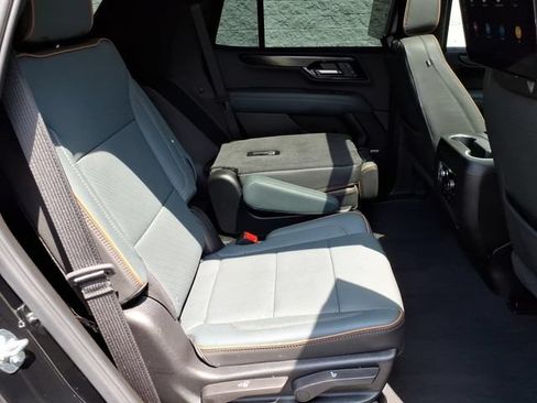 Used 2026 GMC Yukon AT4 w/ AT4 Premium Plus Package AWD/4WD image 26