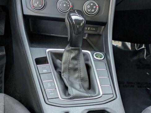 Used 2023 Volkswagen Jetta S image 20