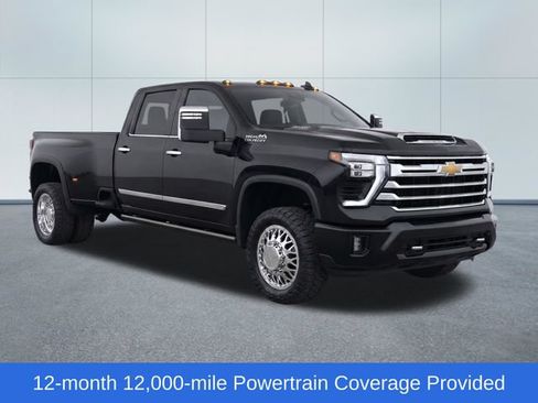 Used 2024 Chevrolet Silverado 3500 High Country w/ High Country Premium Package AWD/4WD image 2