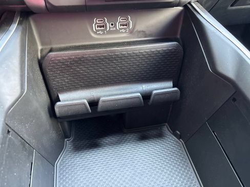 Used 2022 RAM 1500 Big Horn AWD/4WD image 31
