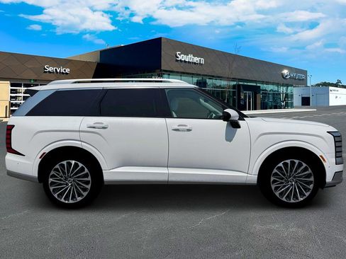 New 2026 Hyundai Palisade Calligraphy AWD/4WD image 10