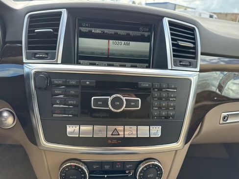 Used 2014 Mercedes-Benz ML 350 ML 350 w/ Premium 1 Package image 16