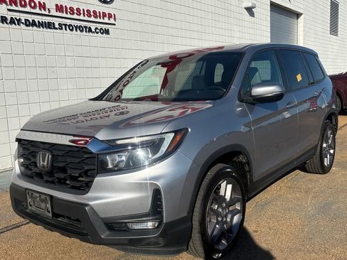 Used 2023 Honda Passport EX-L image 1