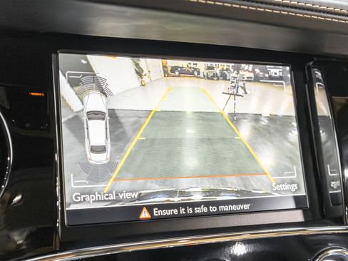 Used 2016 Bentley Mulsanne Speed image 79