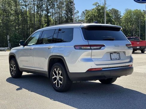 Used 2025 Jeep Grand Cherokee L Limited w/ Trailer Tow Package AWD/4WD image 25