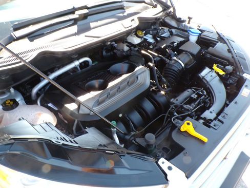 Used 2021 Ford EcoSport SE w/ SE Convenience Package image 27