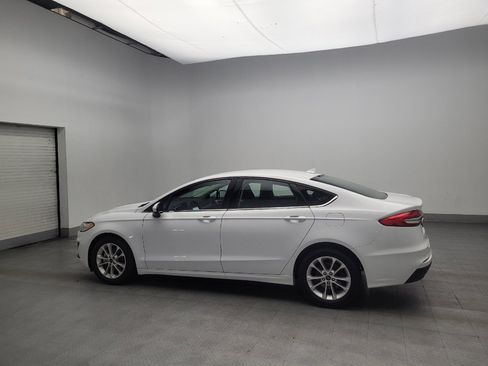Used 2020 Ford Fusion SE image 3