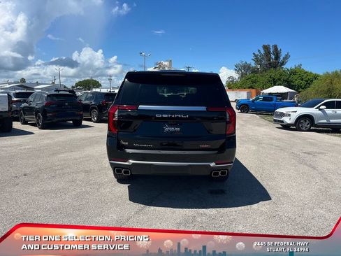 New 2025 GMC Yukon XL Denali w/ Denali Reserve Package image 7
