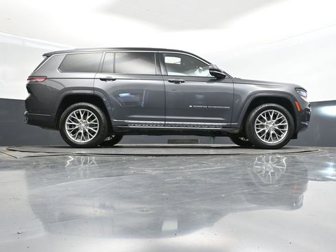 Used 2022 Jeep Grand Cherokee L Summit w/ Advanced Protech Group IV image 48