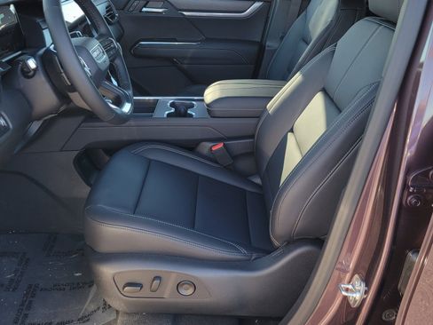 New 2026 GMC Acadia Elevation w/ Elevation Premium Package AWD/4WD image 6