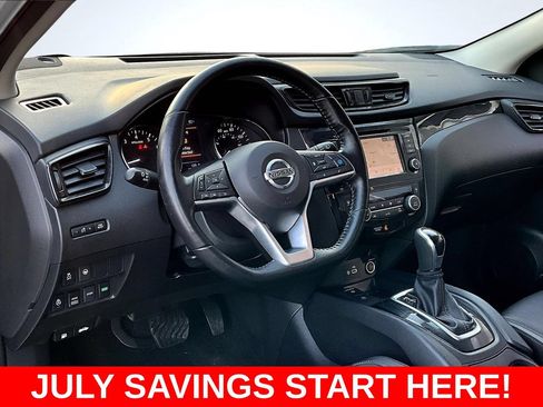 Used 2022 Nissan Rogue Sport SL AWD/4WD image 22