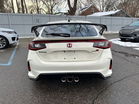 Used 2024 Honda Civic Type R image 41