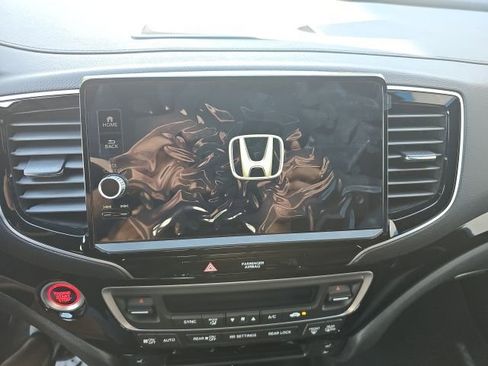 New 2026 Honda Ridgeline Black Edition image 16