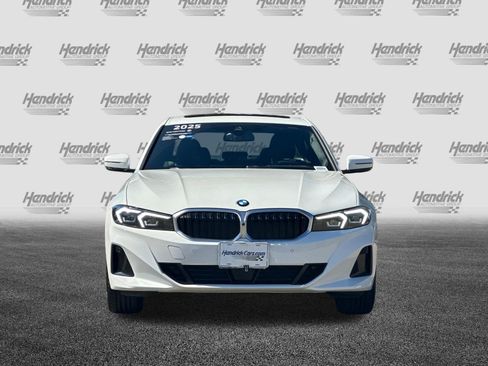 Used 2025 BMW 330i xDrive Sedan w/ Premium Package AWD/4WD image 10