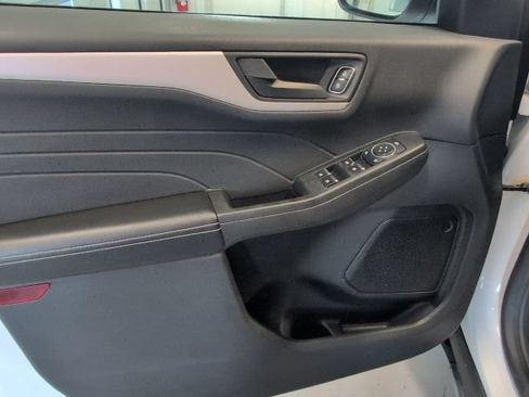 Used 2022 Ford Escape SE w/ Convenience Package AWD/4WD image 13