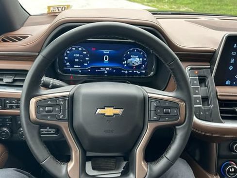 Certified 2024 Chevrolet Tahoe High Country AWD/4WD image 20