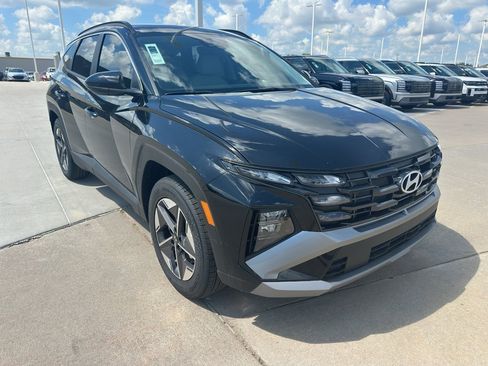 New 2026 Hyundai Tucson SEL FWD image 2